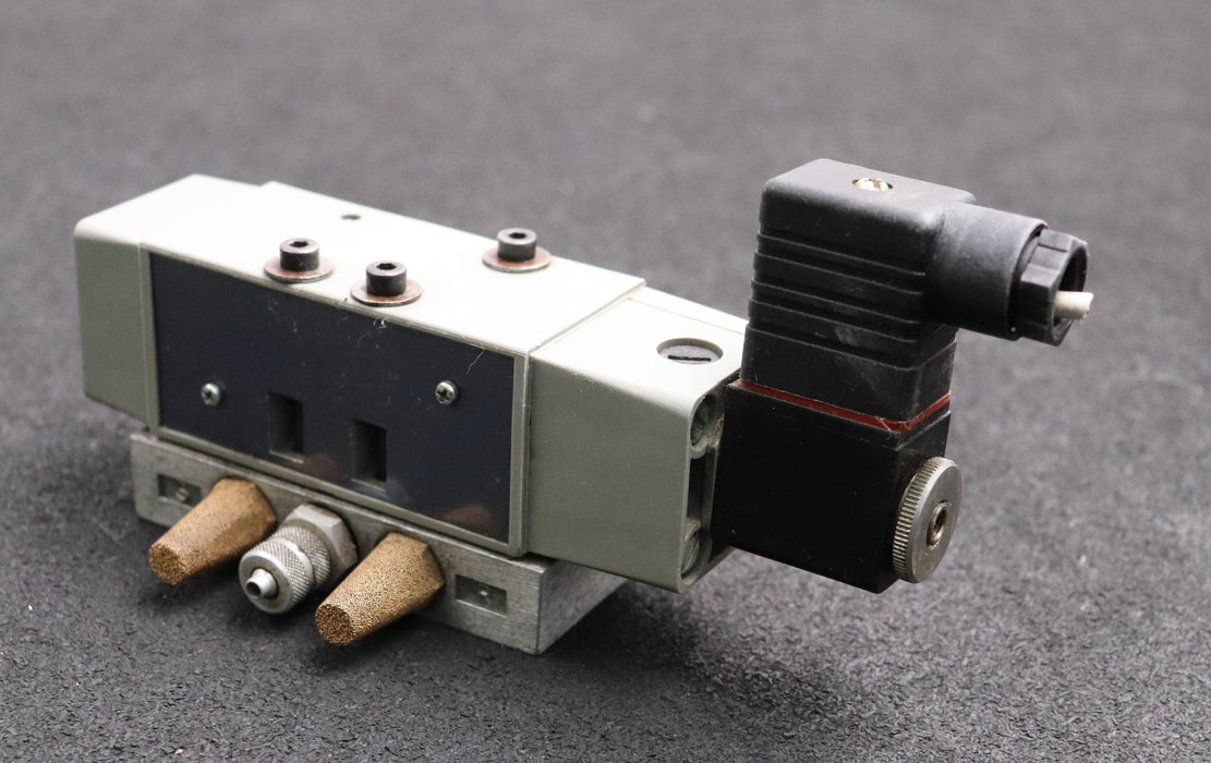 Bild des Artikels BOSCH-5/2-Wegeventil-Art.Nr.-0820014046-24VDC-gebraucht