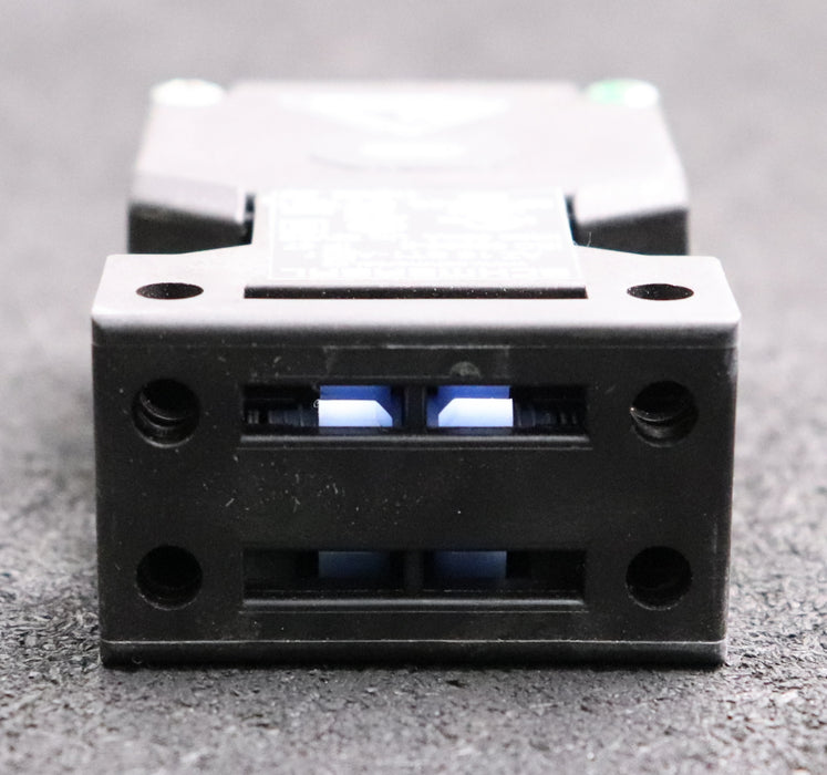 Bild des Artikels SCHMERSAL-Sicherheitsschalter-AZ-16-ST1-AS-R-ASI-SAW-50mA-30VDC-IP67-unbenutzt