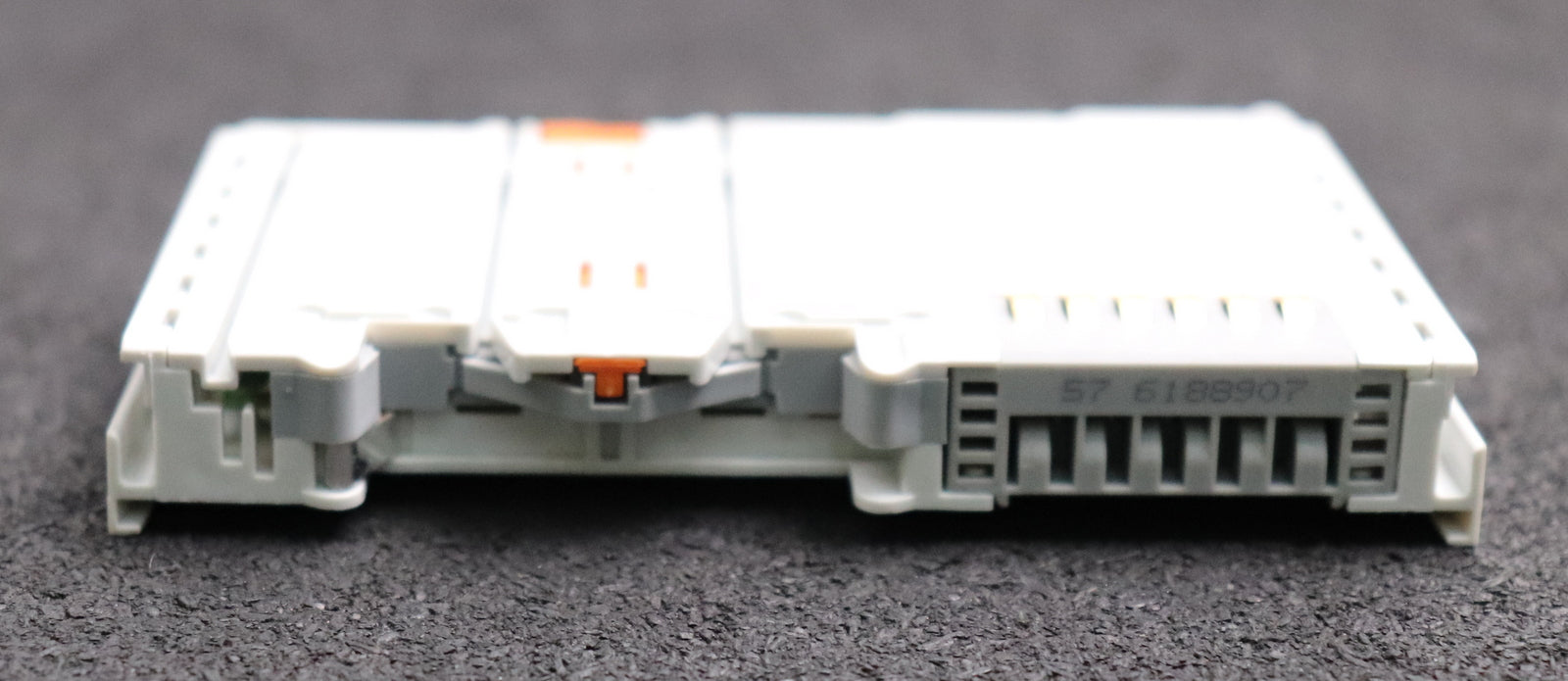 Bild des Artikels BECKHOFF-4x-8xDigital-Output-KL2408-24VDC-0,5A-gebraucht