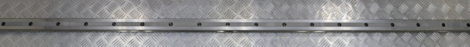 Bild des Artikels REXROTH-Führungsschiene-KSA-045-SNS-H-MNR:-R160546361-Länge-1991mm-unbenutzt
