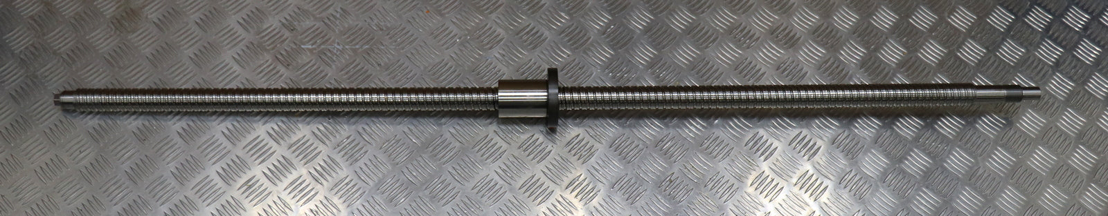 Bild des Artikels REXROTH-Kugelrollspindel-mit-einer-Mutter-32x10Rx3,969-MNR:-R15103H353