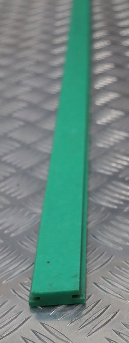 Bild des Artikels FUCHS-Gleitleiste-CF9H12-M.C-Schiene-3818-breiteste-Stelle-38mm