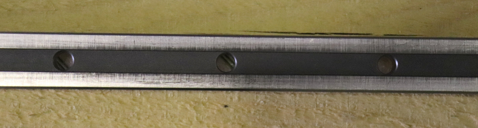 Bild des Artikels INA-2x-Kugelumlaufeinheit-KUVE30W2V2/4210-30/20-G2-mit-je-2-Führungswagen