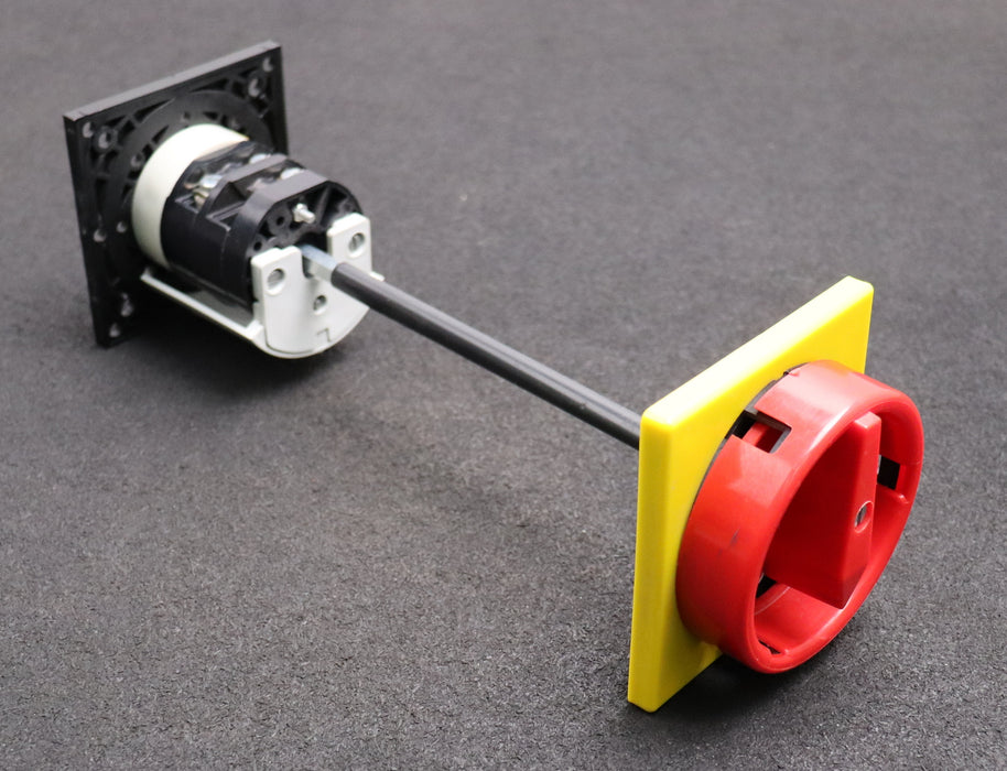 Bild des Artikels MOELLER-Schalter-A256/147A.1110-A39-HS-25A-600VAC-15hp-gebraucht