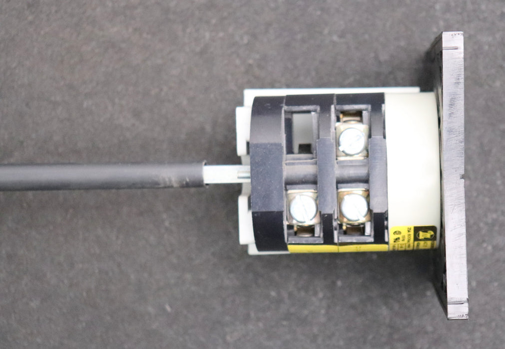 Bild des Artikels MOELLER-Schalter-A256/147A.1110-A39-HS-25A-600VAC-15hp-gebraucht