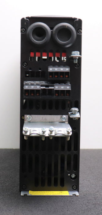 Bild des Artikels DANFOSS-Frequenzumformer-VLT-6000-HVAC-VLT6003HT4B20STR3DLF00-Art.Nr.-175Z7005