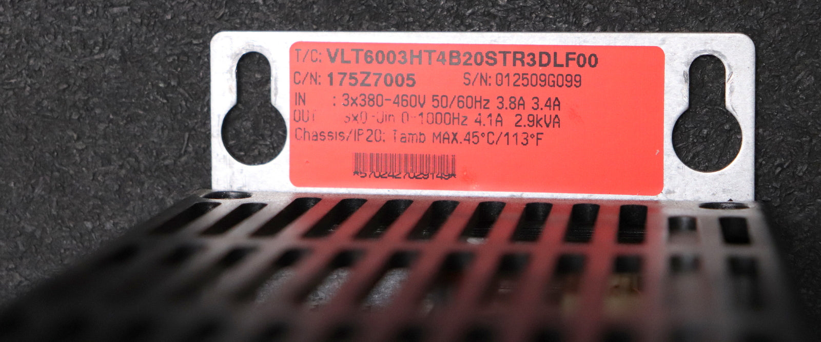 Bild des Artikels DANFOSS-Frequenzumformer-VLT-6000-HVAC-VLT6003HT4B20STR3DLF00-Art.Nr.-175Z7005