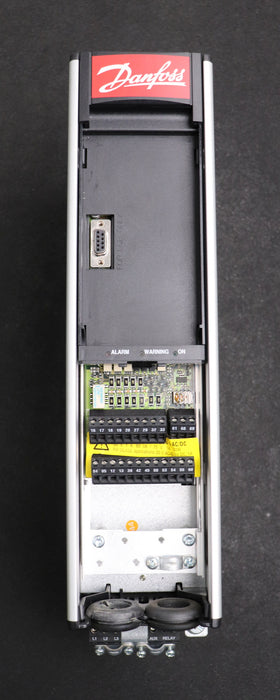 Bild des Artikels DANFOSS-Frequenzumformer-VLT-6000-HVAC-VLT6003HT4B20STR3DLF00-Nr.-175Z7005