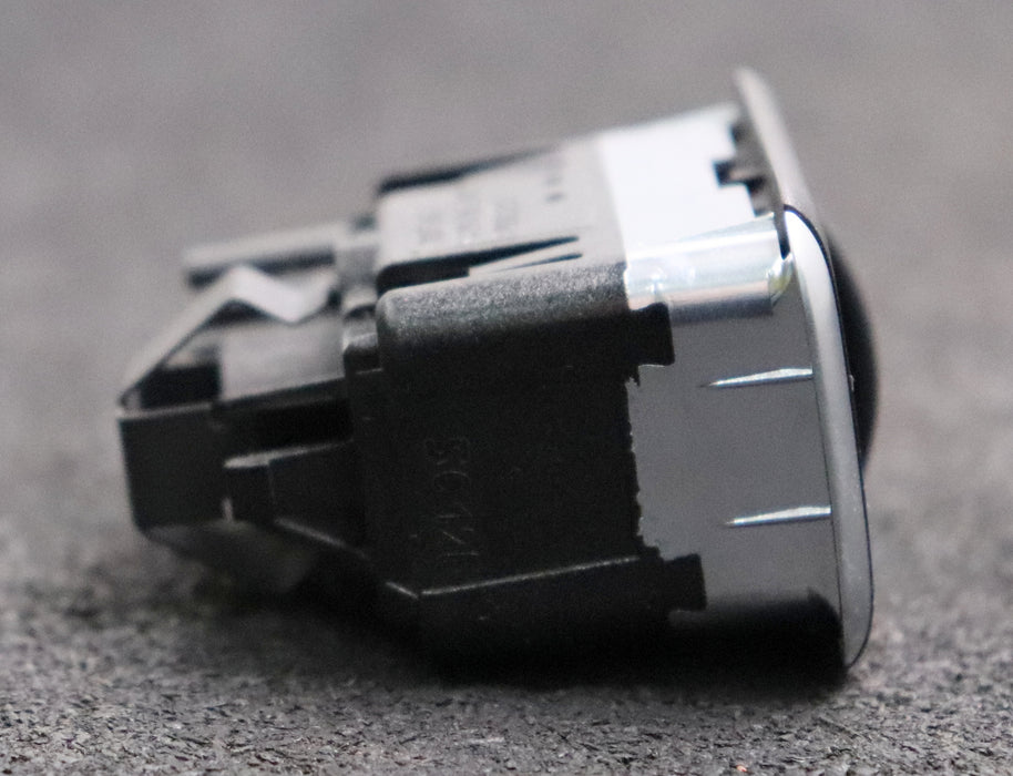 Bild des Artikels MERCEDES-BENZ-3x-Fensterheber-Schalter-vorne-und-zum-Teil-hinten-für-A-Klasse