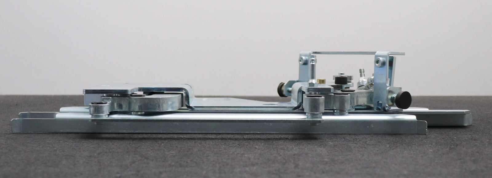 Bild des Artikels TBE-AM-/-MEILLER-Mitnehmerschwert-TA7V-links-Art.Nr.-3902-1872-114509-verzinkt