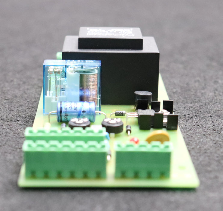 Bild des Artikels BUTZ-+-NEUMAIR-Hilfsstromquelle-HSQ-12V-mit-Platin-HSQ-87.1-Art.Nr.-2490214