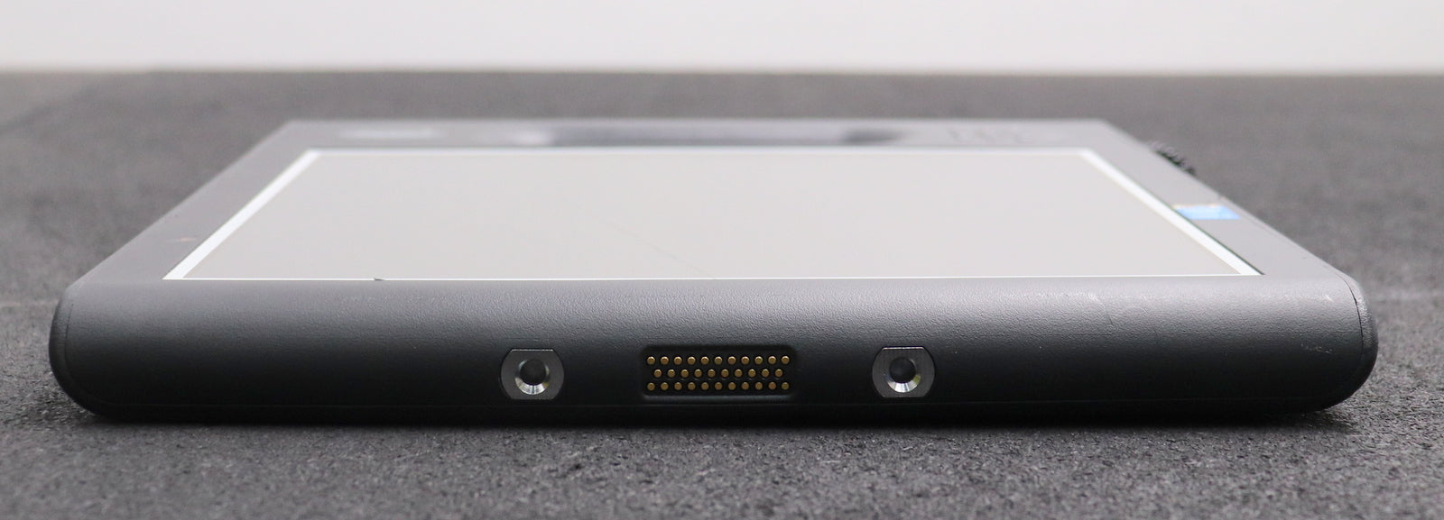 Bild des Artikels MOTION-CFT-004-I5-5200U-CPU-2.20GHz-8GB-RAM-ohne-Ladegerät-Sprung-im-Glas