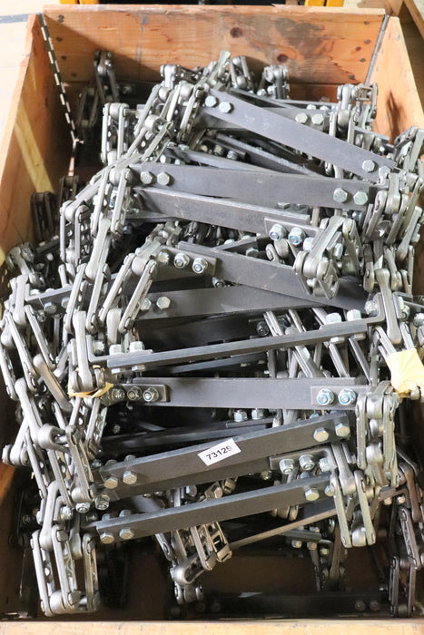 Bild des Artikels BEYSS-Kratzer-Bodenkette-für-Kettenrad-3"-Gesamtlänge-29m-Steghöhe-40mm