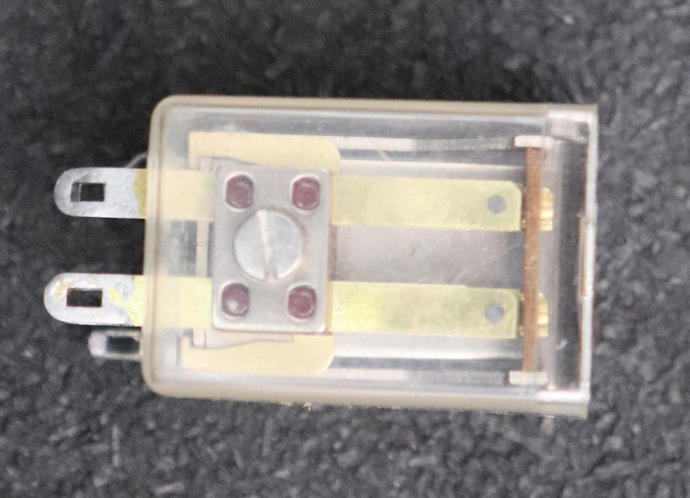 Bild des Artikels SIEMENS-Kammrelais-Trls-151x-TBv-65021/71d-2M1-T31-6500-/-21-700-5900