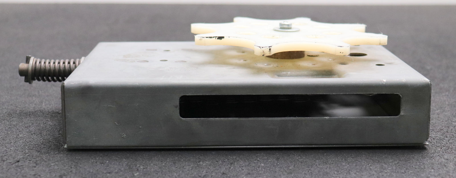 Bild des Artikels HÄNEL-Selektionsaggregat-für-Paternoster-Typ-980--S-9-MP-Fab.Nr.-53.3010