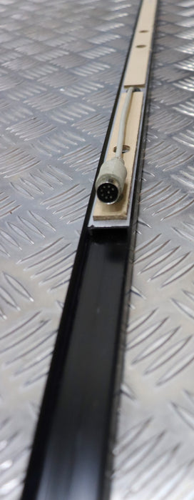 Bild des Artikels SCHMIDT-AUFZÜGE-/-MEILLER-Sensorleiste-Typ-TH2100-Fab.Nr.-673647-Länge-2,5m