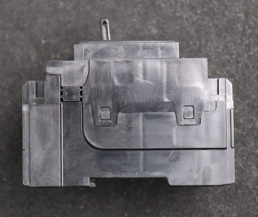 Bild des Artikels FUJI-ELECTRIC-Leistungsschalter-SA33CM-BM3ASC-004-4A-220VAC-5kA-gebraucht