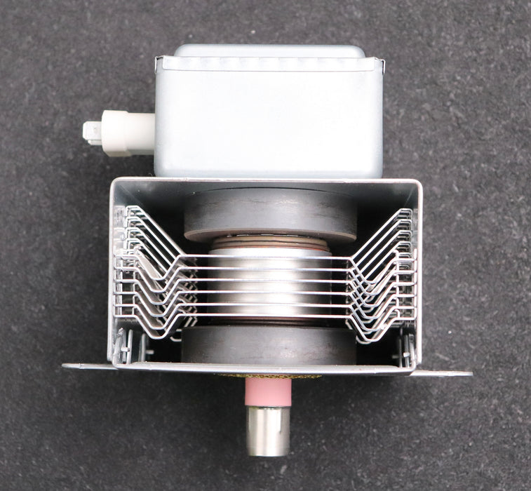 Bild des Artikels PANASONIC-MAGNETRON-MAG-900-2M167B-M23-Heizspannung-3.3V-Energie-850W