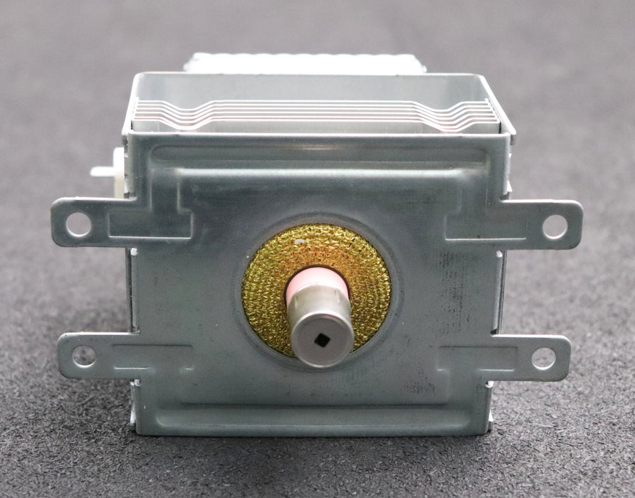 Bild des Artikels PANASONIC-MAGNETRON-MAG-900-2M167B-M23-Heizspannung-3.3V-Energie-850W