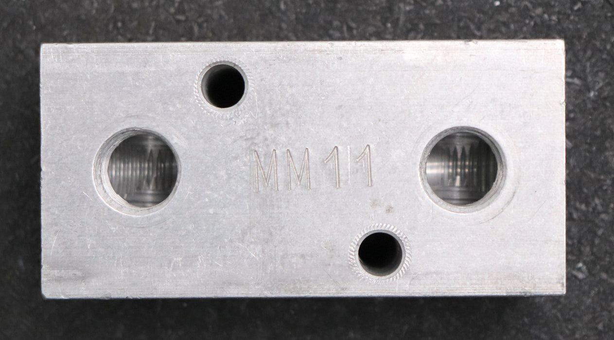 Bild des Artikels GUENTHER-2x-Verteilerblock-107405-8x-G1/4''-Material-Aluminium-Maße-80x40x30mm