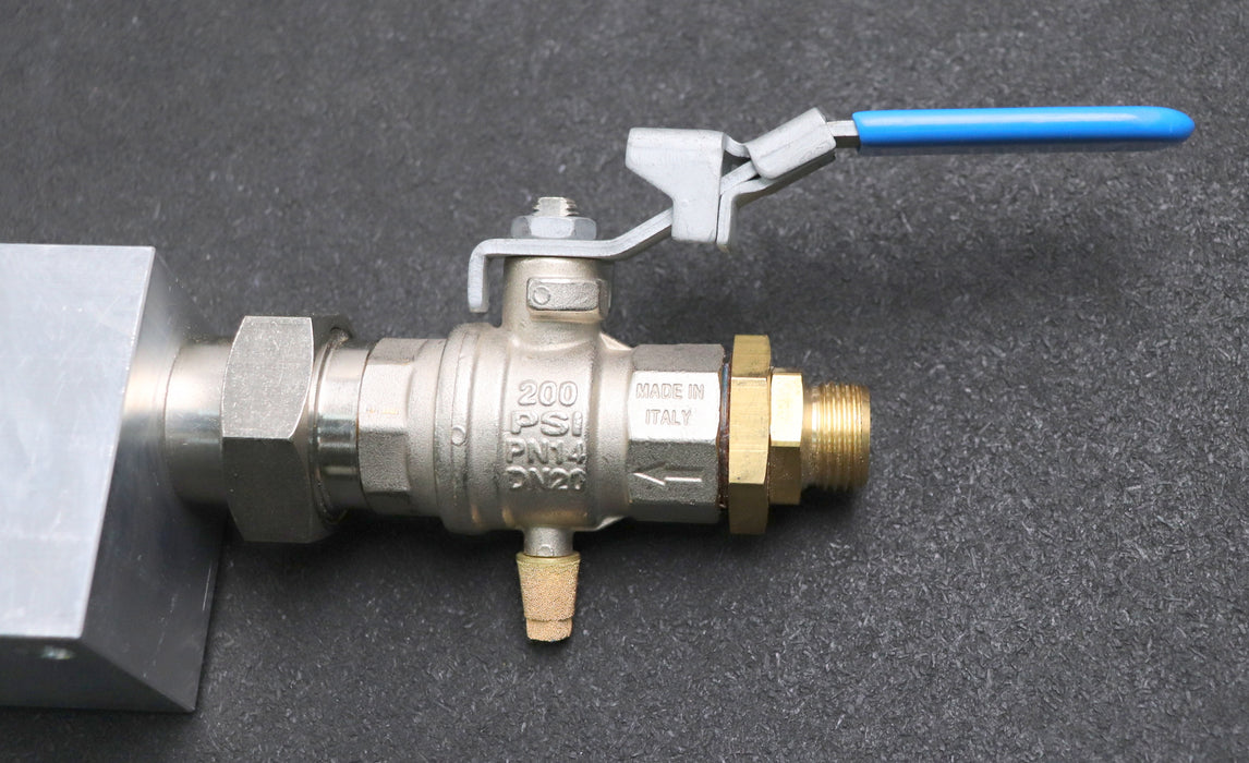 Bild des Artikels GUENTHER-Verteilerblock-10738931--mit-Kugelhahn-3/4''-CW617N-200PSI-PN14-DN20