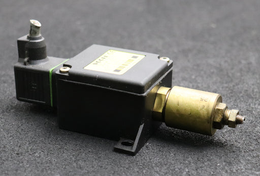 Bild des Artikels VOGEL-Druckschalter-DS-W-3-2-Pn=-3bar-Pmax=-45bar-250VAC-0,3A-gebraucht