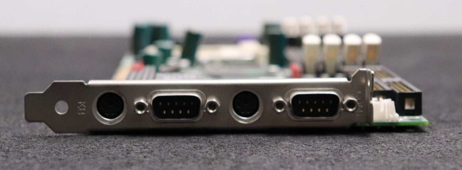 Bild des Artikels PORTWELL-Motherboard-mit-CPU-ROBO-608-216006080058-R3M1-ohne-Lüfter