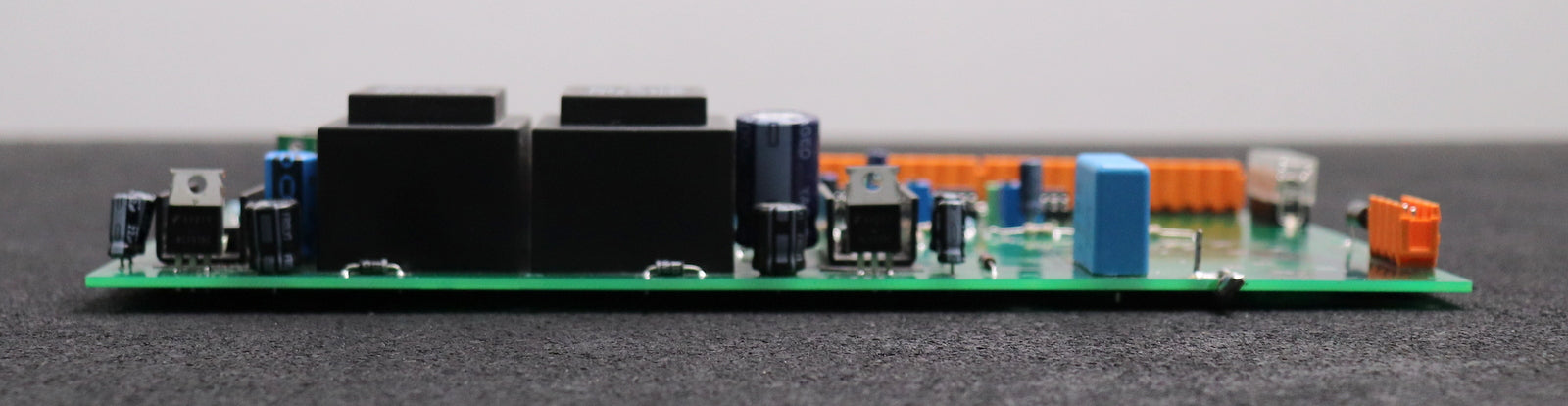 Bild des Artikels DIENER-ELECTRONIC-Generator-Platine-KHZ14-V-1.4-gebraucht