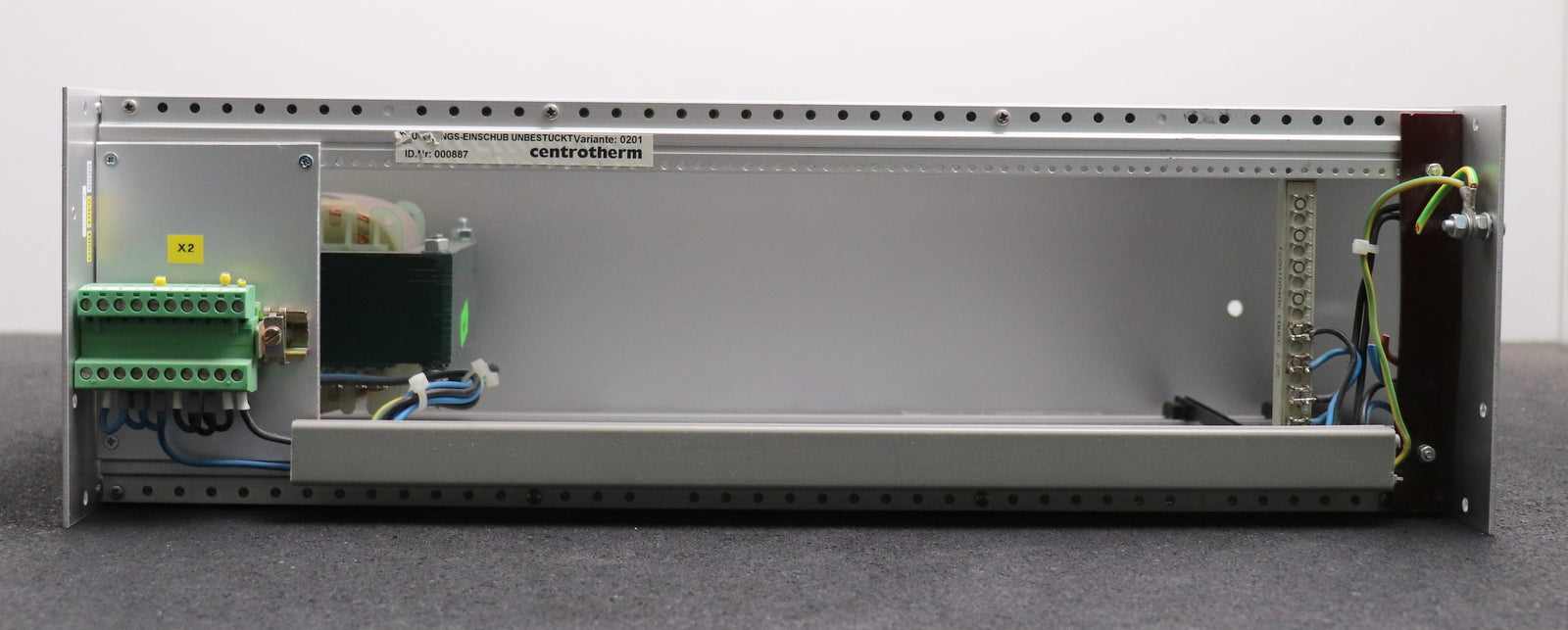 Bild des Artikels CENTROTHERM-Einschubrack-unbestückt-Variante-0201-ID.Nr.-000887-mit-Trafo