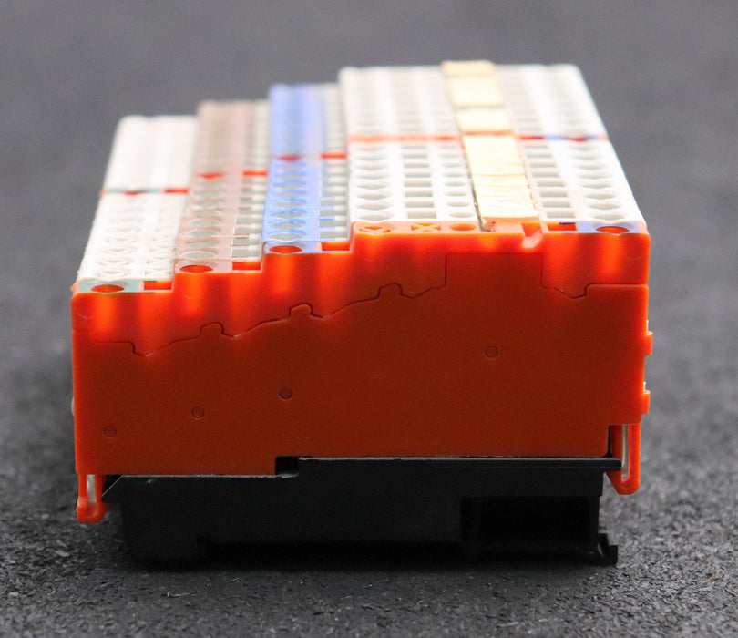 Bild des Artikels SIEMENS-Klemmblock-18-fach-mit-2x-8WA2011-3KE02-+-16x-8WA2011-3KE10-gebraucht