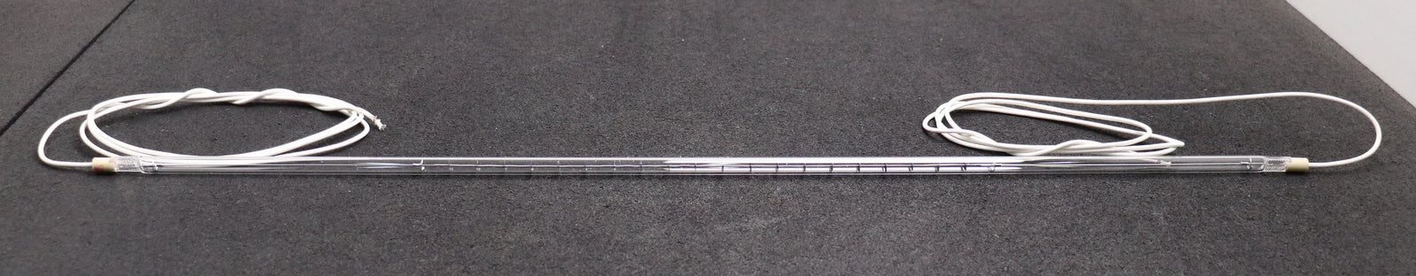 Bild des Artikels HERAEUS-NOBLELIGHT-kurzwelliger-Rundrohr-Infrarotstrahler-1200W-230V-Nr-33292178