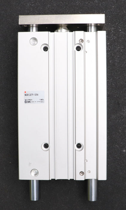 Bild des Artikels SMC-Pneumatik-Führungszylinder-MGPL32TF-125A-KolbenØ-32mm-Hub-125mm-unbenutzt