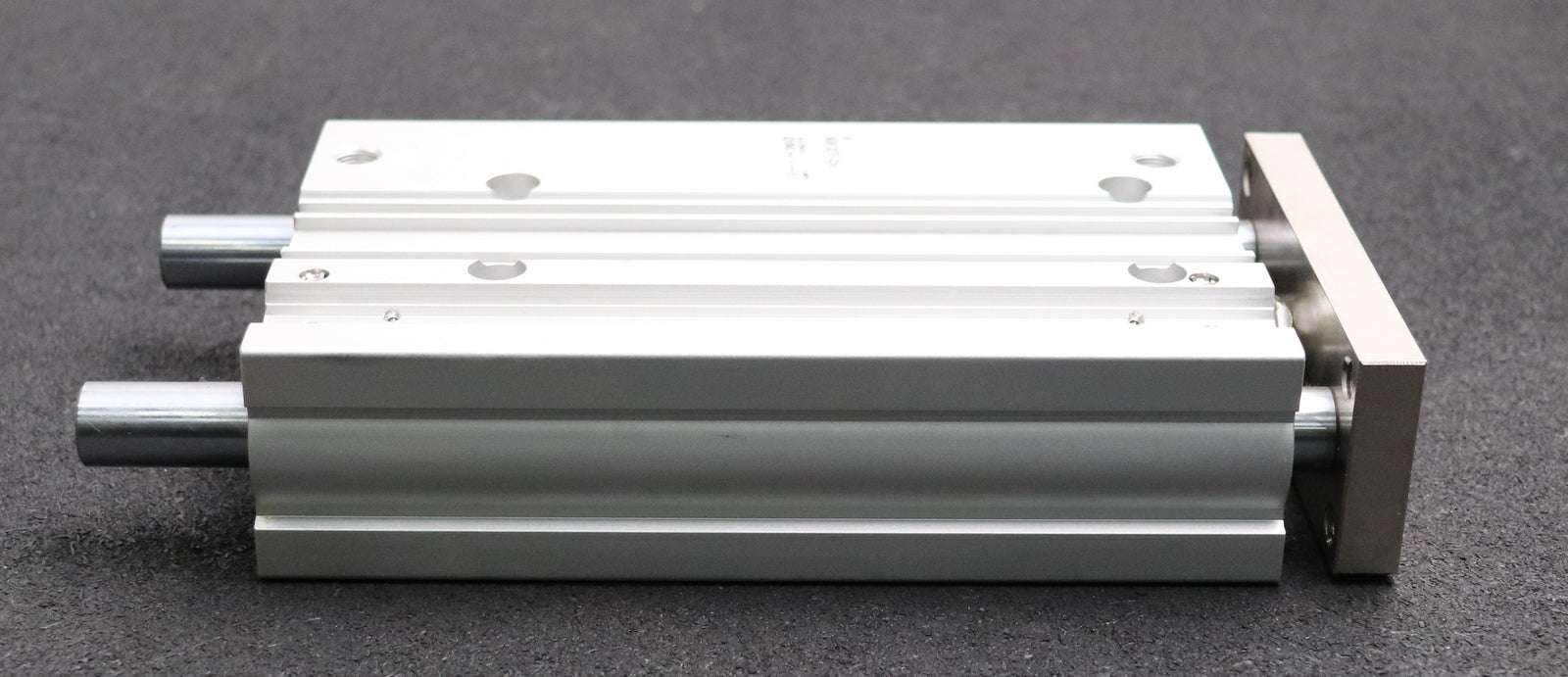 Bild des Artikels SMC-Pneumatik-Führungszylinder-MGPL32TF-125A-KolbenØ-32mm-Hub-125mm-unbenutzt