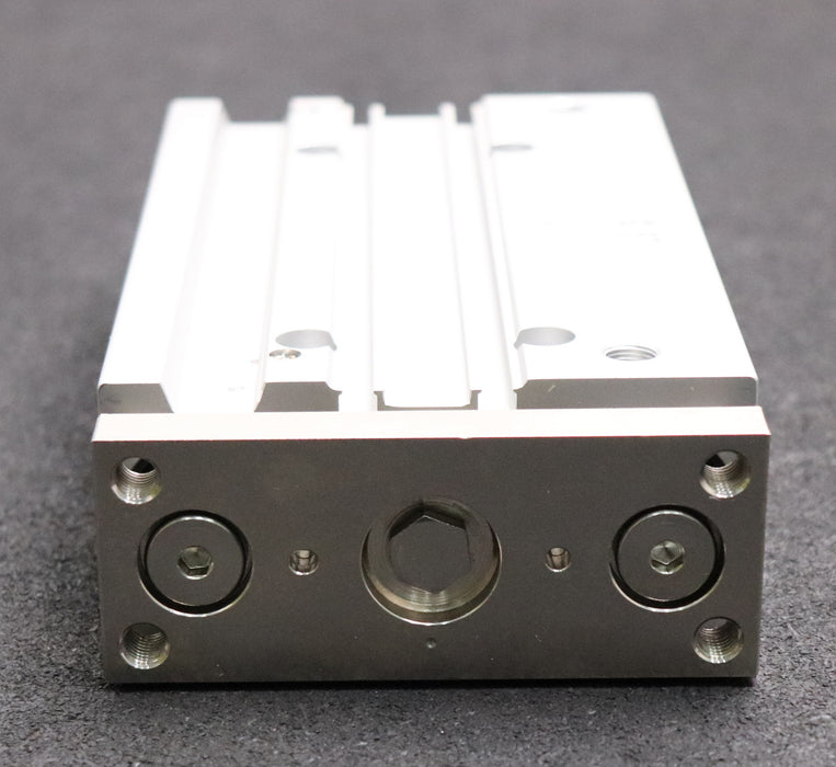 Bild des Artikels SMC-Pneumatik-Führungszylinder-MGPL32TF-125A-KolbenØ-32mm-Hub-125mm-unbenutzt