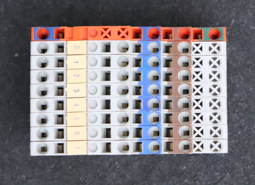 Bild des Artikels SIEMENS-2x-Klemmblock-9-fach-mit-21x-8WA2011-3KE00-+-8x-8WA2011-3KE10-gebraucht