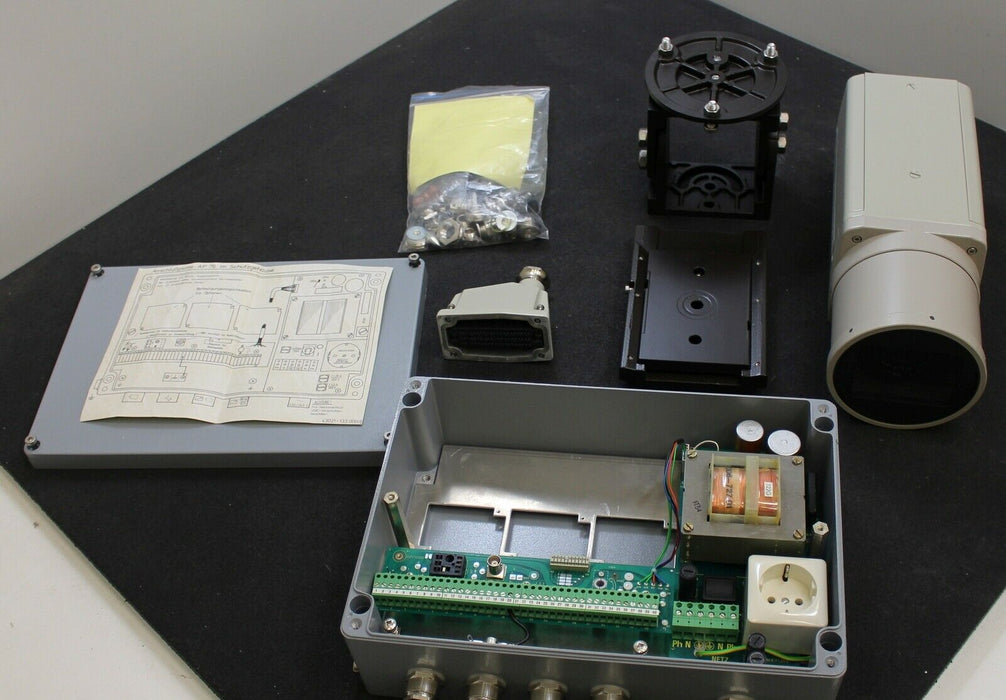 GRUNDIG Nuklearkamera in Zweidrahtausführung FA 76 NU Artikel-Nr. 9.43020-1304