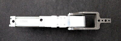 DESTACO Automations-Kraftspanner mit Spannarm 82M-3E030063L8UMR45-135