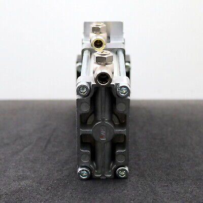 DESTACO Automations-Kraftspanner mit Spannarm 82M-3E030063L8UMR45-135