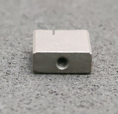 Block-Kohlebürste ohne Litze C805 20x8x25mm(t x a x r) mit Staubrille unbenutzt